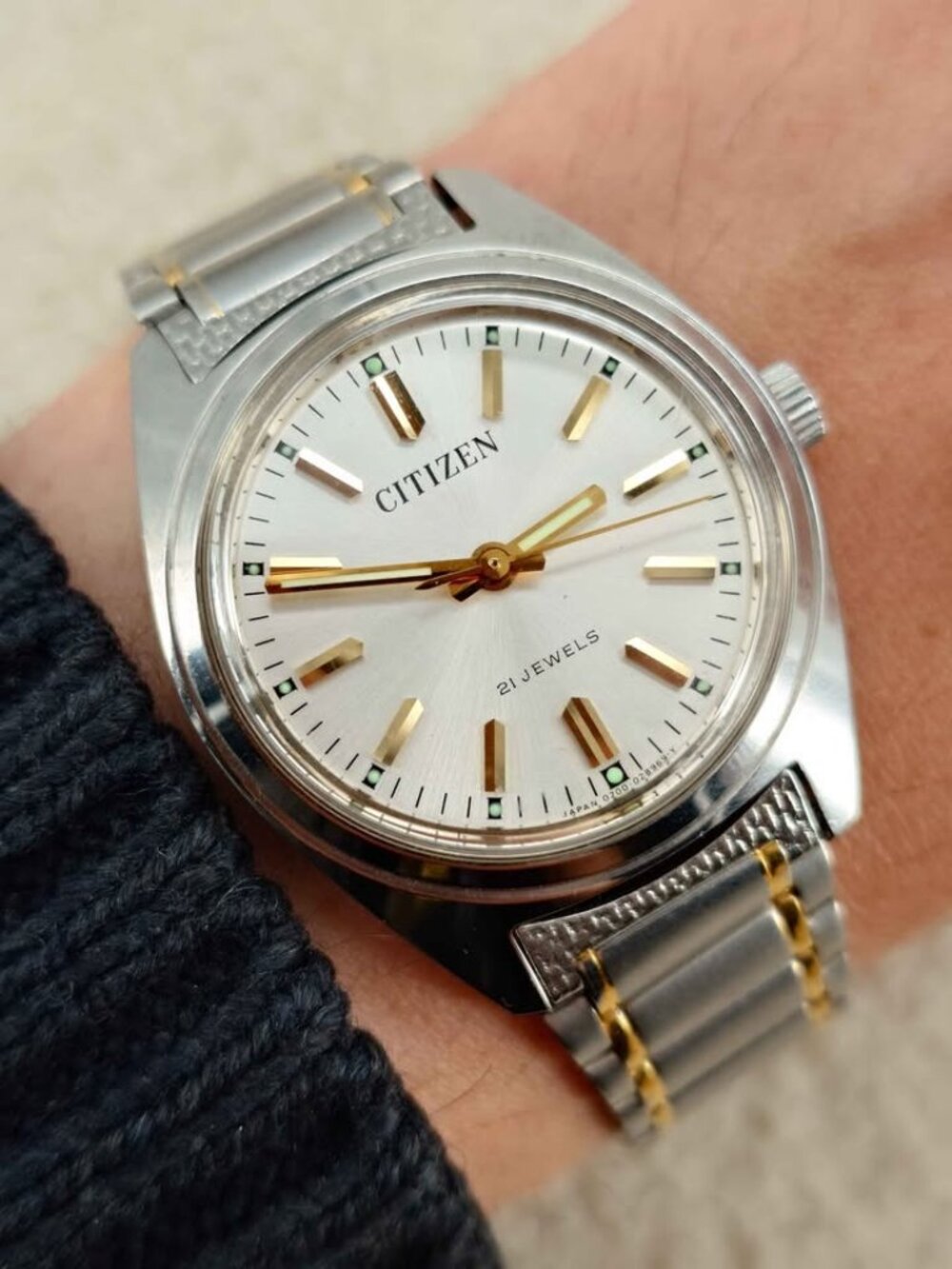Citizen Mechanical Unisex Dress Watch 53-8019 Vintage Manual Wind Two-Tone  33mm